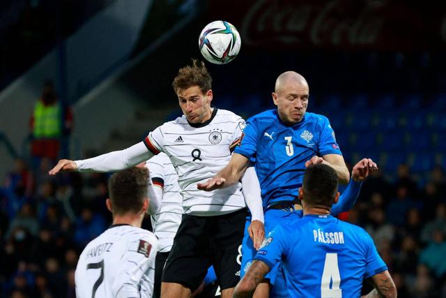 斯诺克世锦赛：赵心童击败丁俊晖，闯入八强