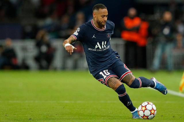 瓜帅新合同没有跳出条款 曼城降级他也不能离队