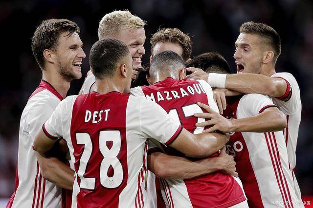 胡金秋18分广厦胜山东 齐麟17分新疆胜北控