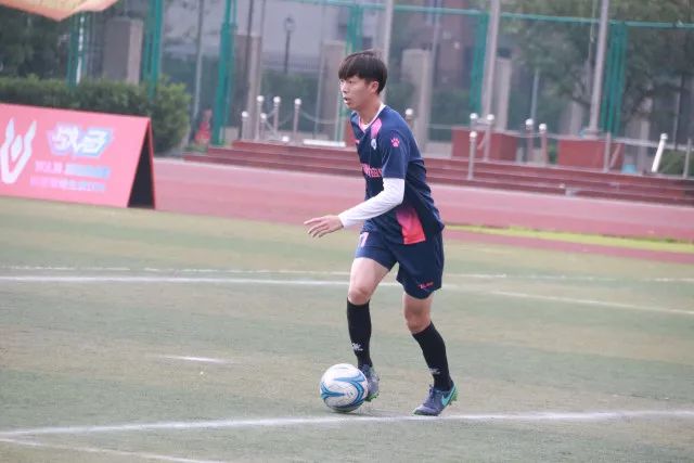 足总杯-B费破门 曼联点球总比分5-3阿森纳晋级