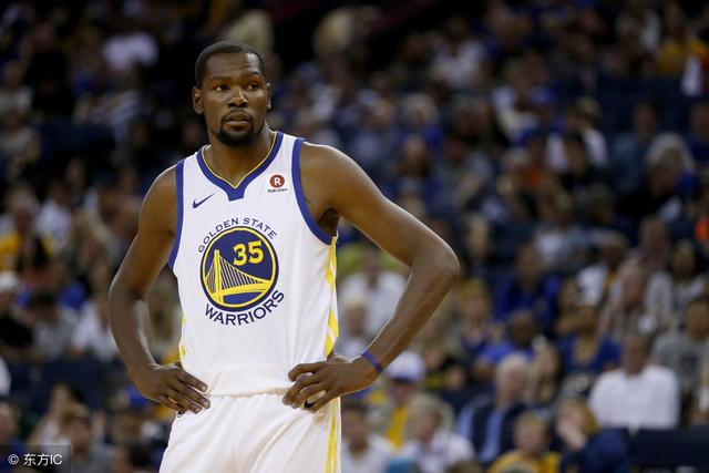 阿不都27+11赵睿首秀替补砍21分 新疆险胜江苏